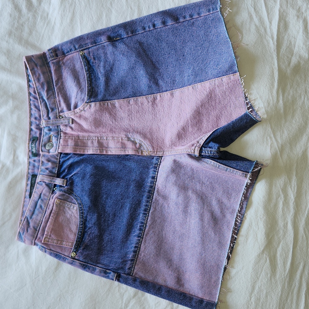 Stylish Two-Tone Denim Shorts